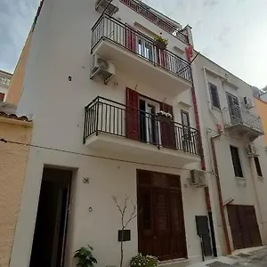 Gloria , Castellammare del Golfo Italia